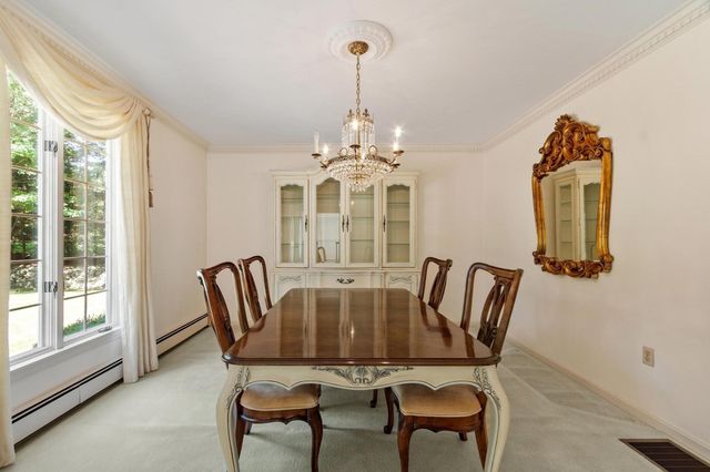 10 Zeus Drive, Chelmsford, MA 01824