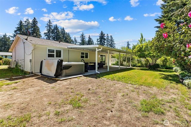 35803 13th Avenue SW, Federal Way, WA 98023