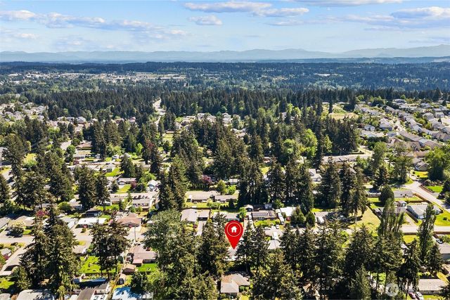 35803 13th Avenue SW, Federal Way, WA 98023