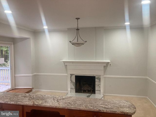 1411 FALLSWOOD DR, Rockville, MD 20854