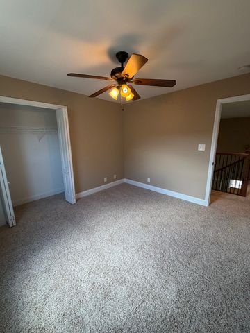 266 Turnberry Cir, Clarksville, TN 37043