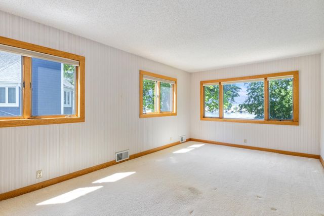 4580 W Arm Road, Spring Park, MN 55384