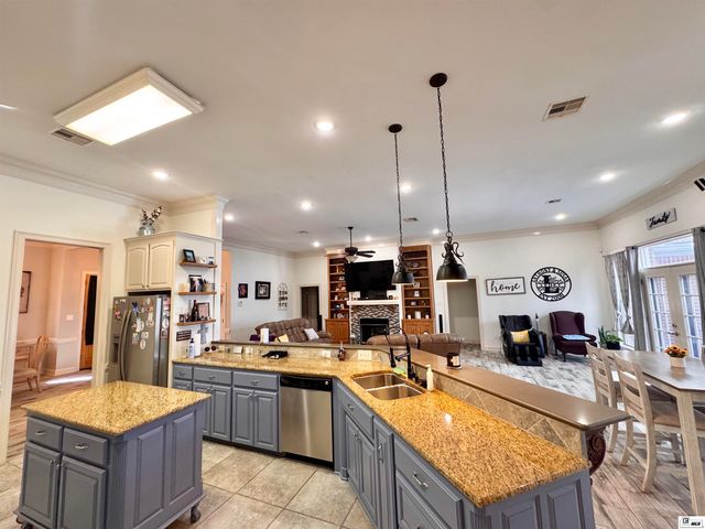 1396 FRENCHMANS BEND ROAD, Monroe, LA 71203