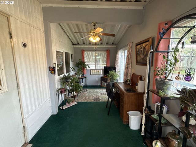 955 Ne MILL St A7, Waldport, OR 97394