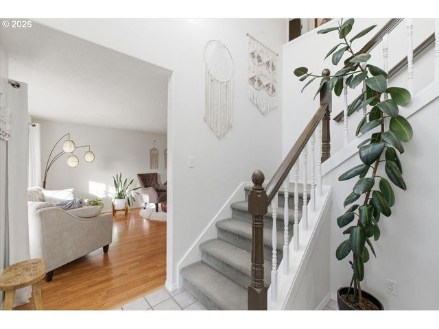 229 HAZELBROOK Dr, Keizer, OR 97303