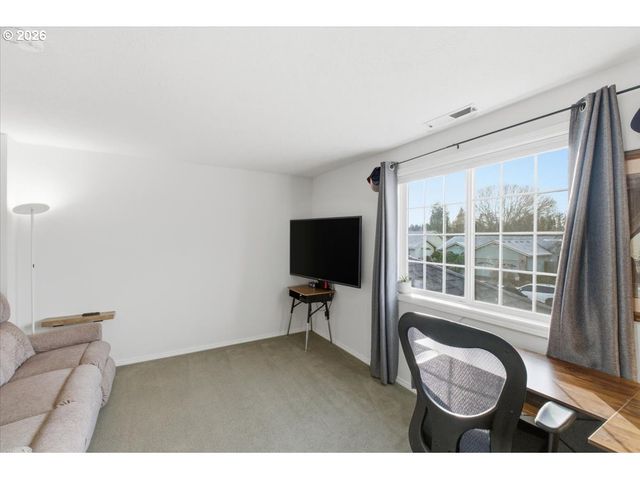 229 HAZELBROOK Dr, Keizer, OR 97303