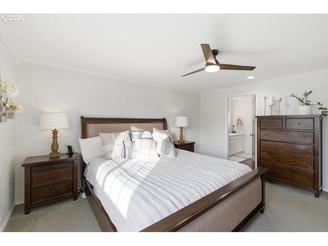 229 HAZELBROOK Dr, Keizer, OR 97303