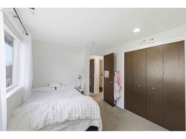 229 HAZELBROOK Dr, Keizer, OR 97303