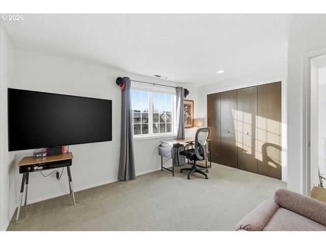 229 HAZELBROOK Dr, Keizer, OR 97303