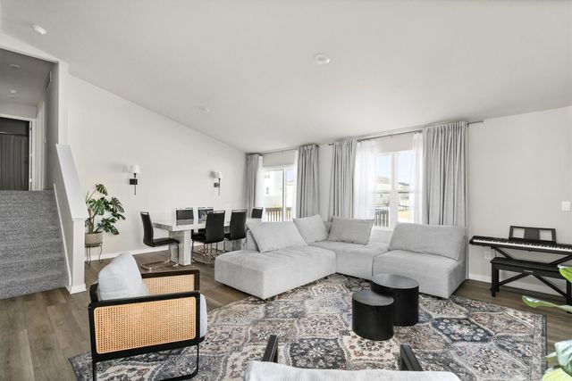 10311 Southerwick Place, Johnston, IA 50131