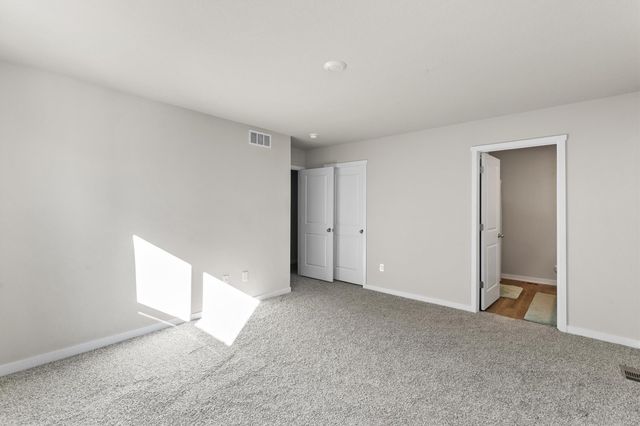 10311 Southerwick Place, Johnston, IA 50131