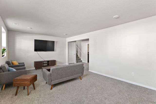 10311 Southerwick Place, Johnston, IA 50131