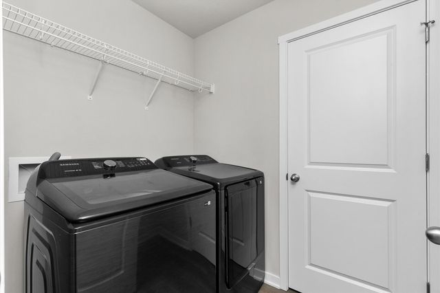 10311 Southerwick Place, Johnston, IA 50131