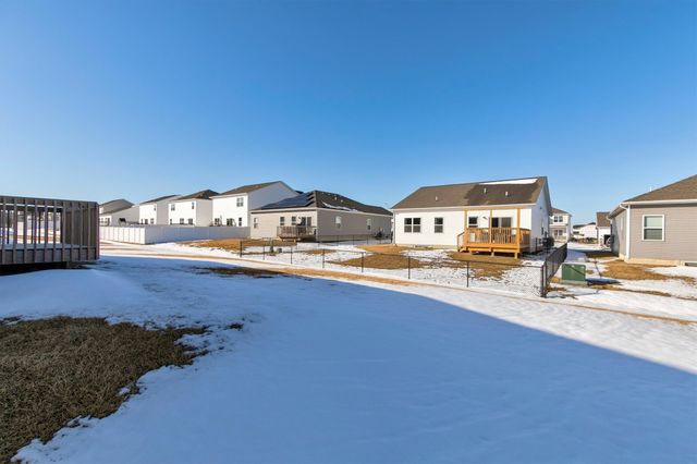 10311 Southerwick Place, Johnston, IA 50131