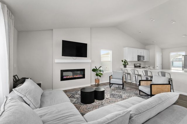 10311 Southerwick Place, Johnston, IA 50131