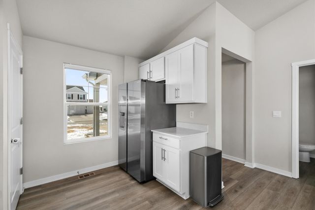 10311 Southerwick Place, Johnston, IA 50131