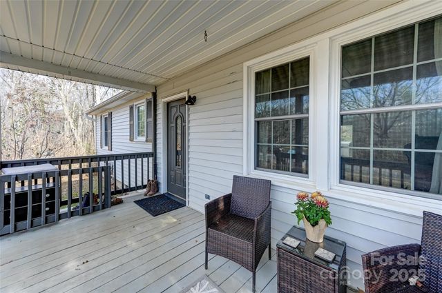 6 Gun Flint Trail, Fletcher, NC 28732