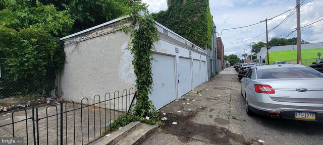 421 W OLNEY AVE, Philadelphia, PA 19120