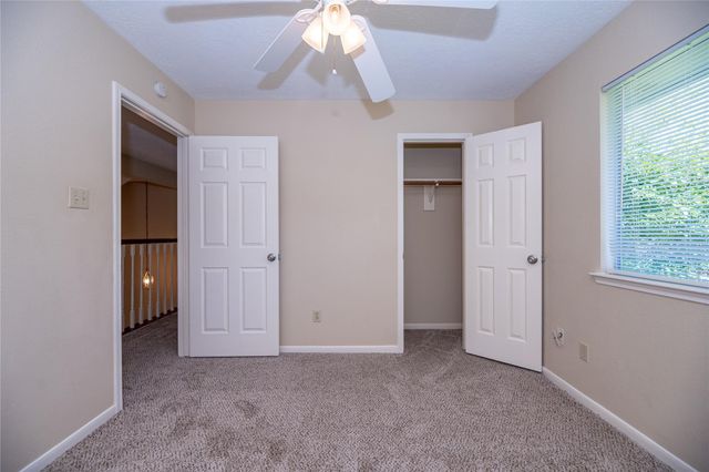 1423 Indian Autumn Tr, Houston, TX 77062