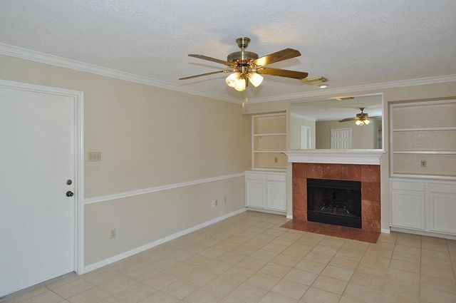1423 Indian Autumn Tr, Houston, TX 77062