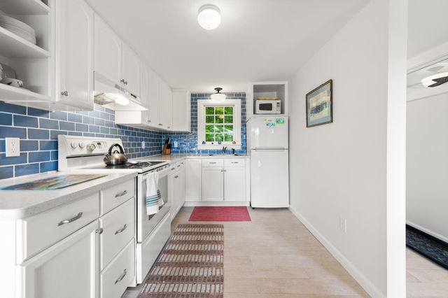 13 Haley Drive, Campton, NH 03223