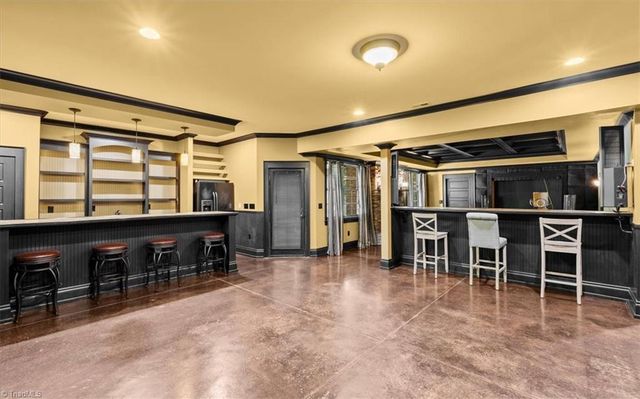 8863 Cravenwood Drive, Oak Ridge, NC 27310
