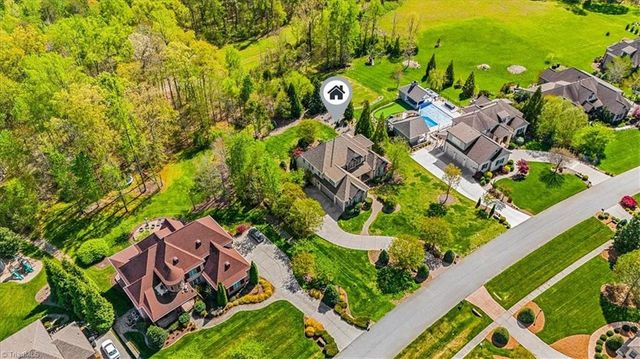 8863 Cravenwood Drive, Oak Ridge, NC 27310