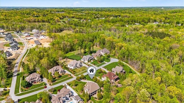 8863 Cravenwood Drive, Oak Ridge, NC 27310