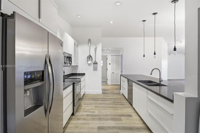 10246 NW 57th Ter 0, Doral, FL 33178