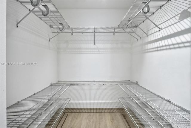 10246 NW 57th Ter 0, Doral, FL 33178