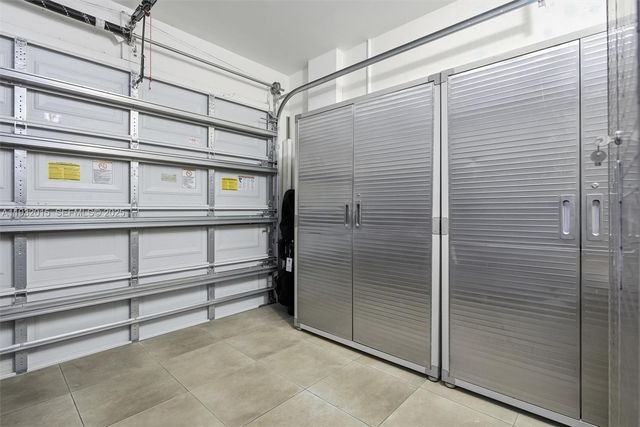 10246 NW 57th Ter 0, Doral, FL 33178