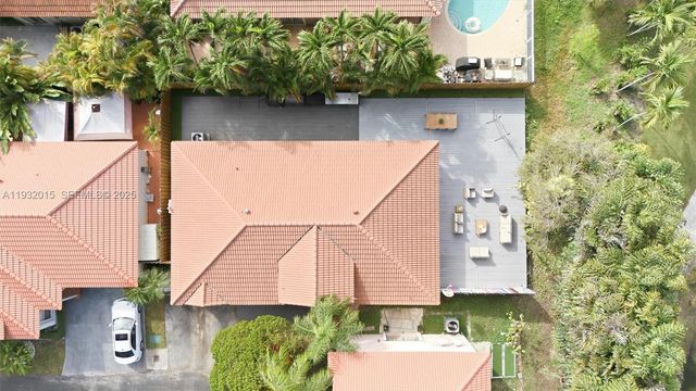 10246 NW 57th Ter 0, Doral, FL 33178