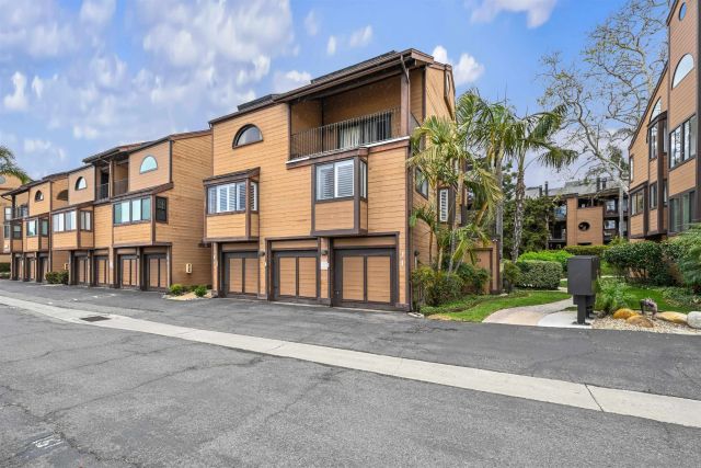 4008 Aguila St I, Carlsbad, CA 92008