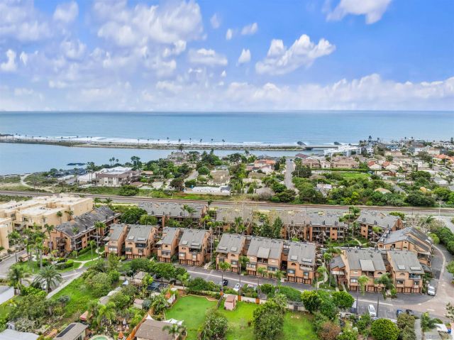 4008 Aguila St I, Carlsbad, CA 92008