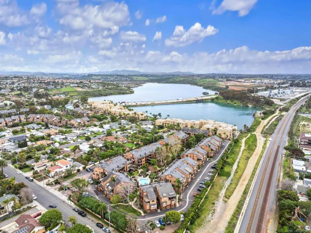 4008 Aguila St I, Carlsbad, CA 92008