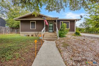 607 S Summer Street, Lampasas, TX 76550