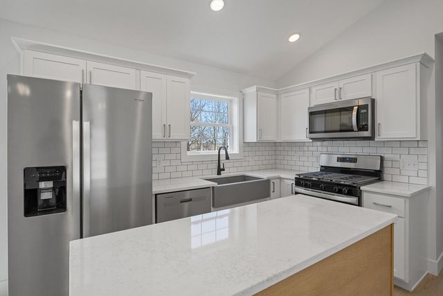 2346 W 112th Street, Grant, MI 49327