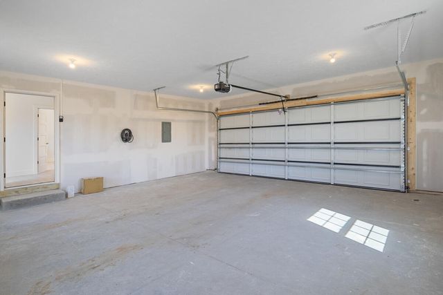 2346 W 112th Street, Grant, MI 49327