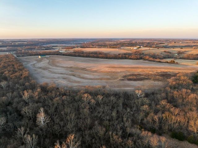 11426 110th Street, Oskaloosa, KS 66066