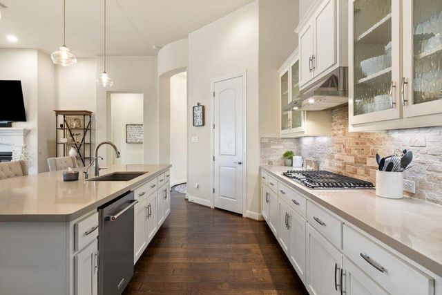 207 San Siro CV, Austin, TX 78738