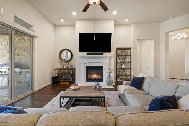 207 San Siro CV, Austin, TX 78738