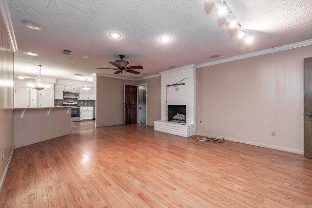 907 Tanglewood Drive, Hope, AR 71801