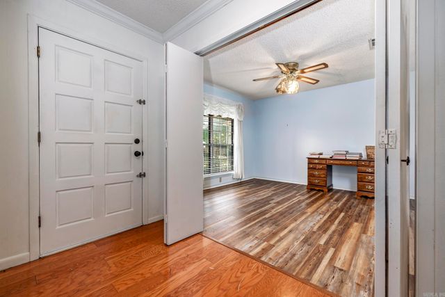 907 Tanglewood Drive, Hope, AR 71801