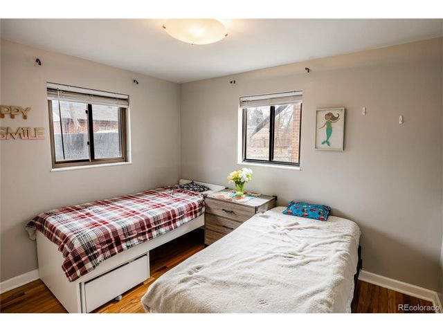 3270 Newport St, Denver, CO 80207