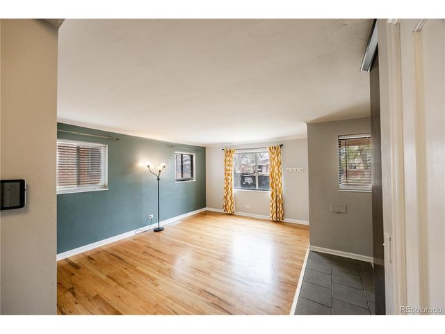 3270 Newport St, Denver, CO 80207