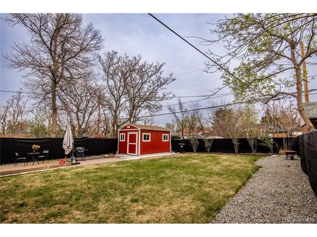 3270 Newport St, Denver, CO 80207