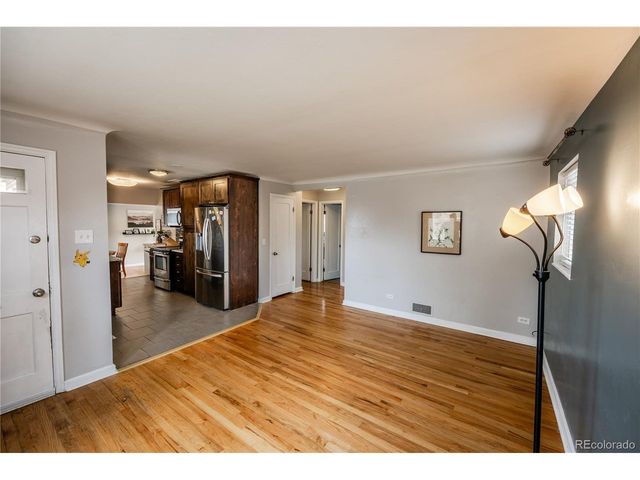 3270 Newport St, Denver, CO 80207