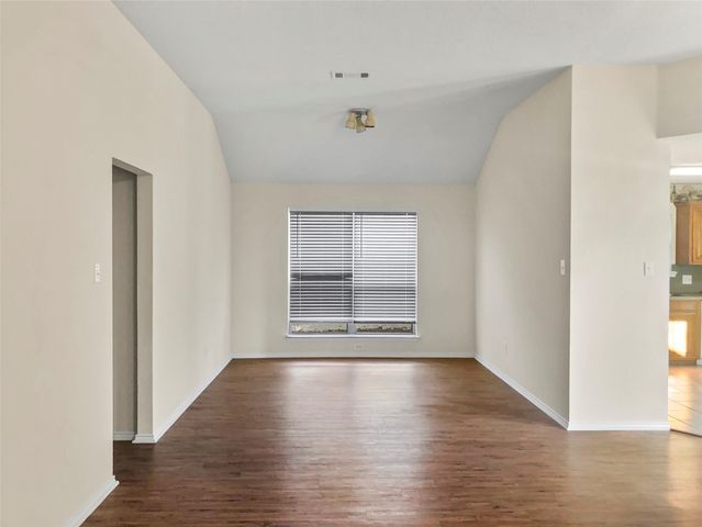 8008 Mourning Dove Drive, Arlington, TX 76002