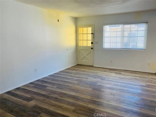 410 21st Street B, Huntington Beach, CA 92648