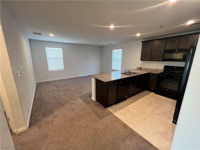 4645 Pencester Street, Las Vegas, NV 89115